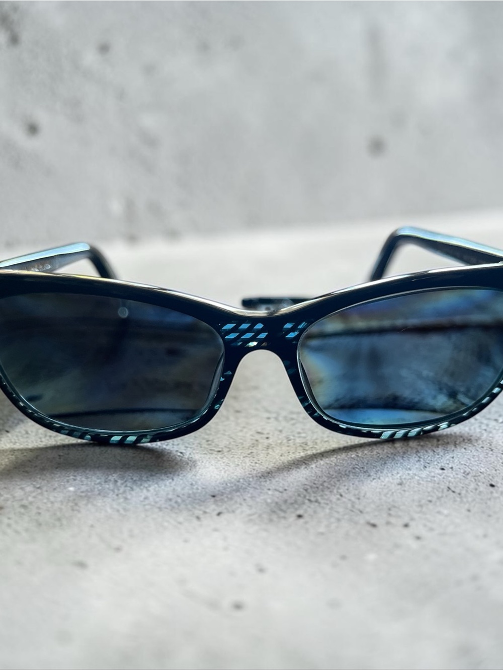 MIKLI Blue & Black Patterned Women's Sunglasses - Colette